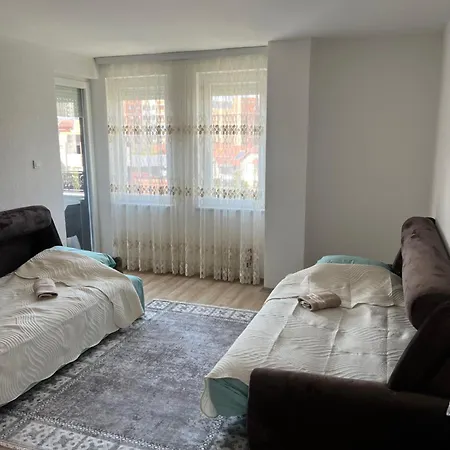 Lira Old Bazaar Walk-in Apartman *
